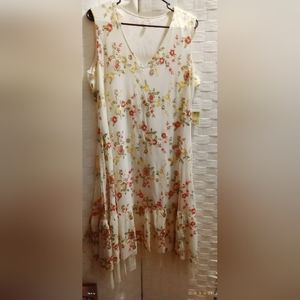 BRAND NEW with tag Reba floral maxi dress